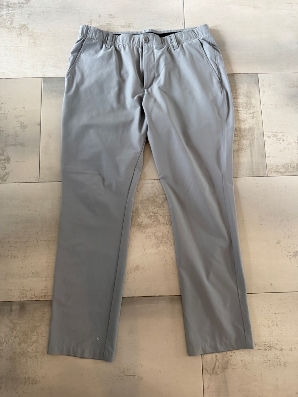 Under Armour Light Gray gold pants 38/32